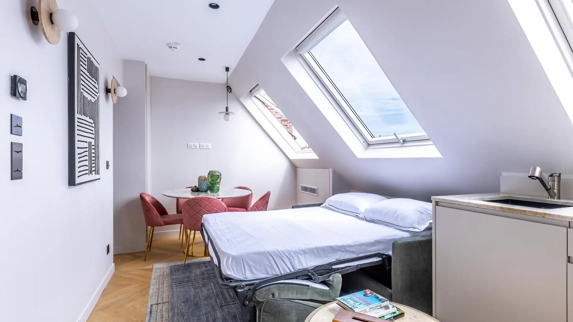 ****  Quartier Libre Marais Aparthotel Paris France
