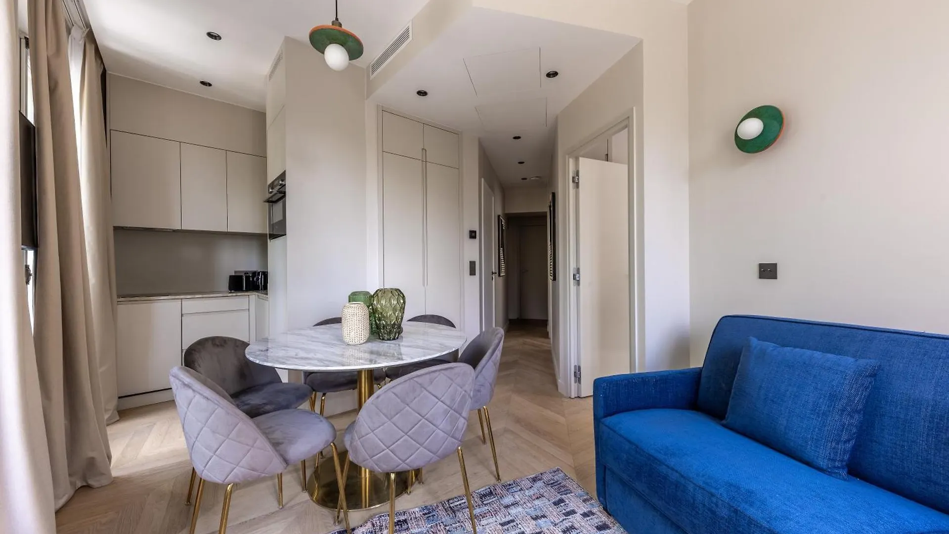 Quartier Libre Marais Aparthotel Paris France