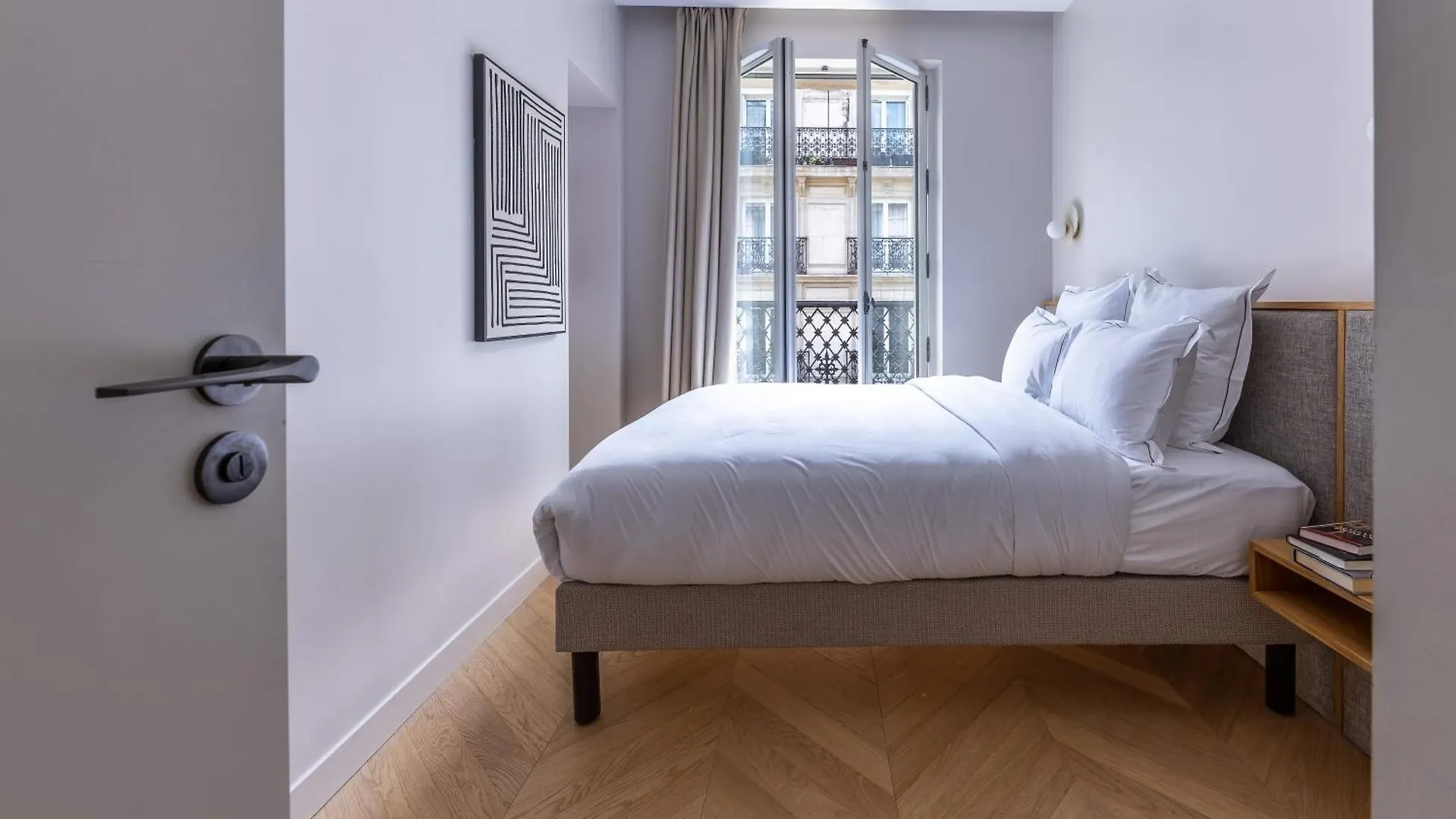 Quartier Libre Marais Aparthotel Paris 4*,  France
