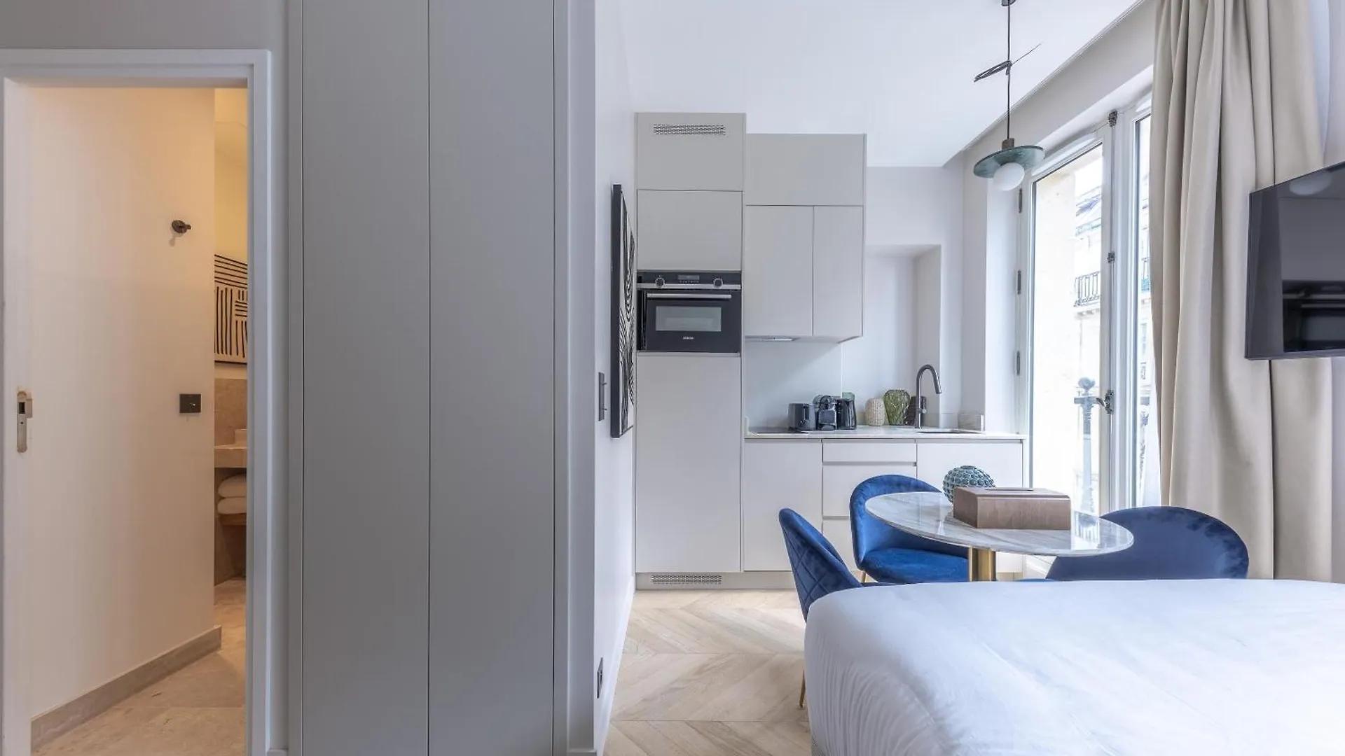****  Quartier Libre Marais Aparthotel Paris France