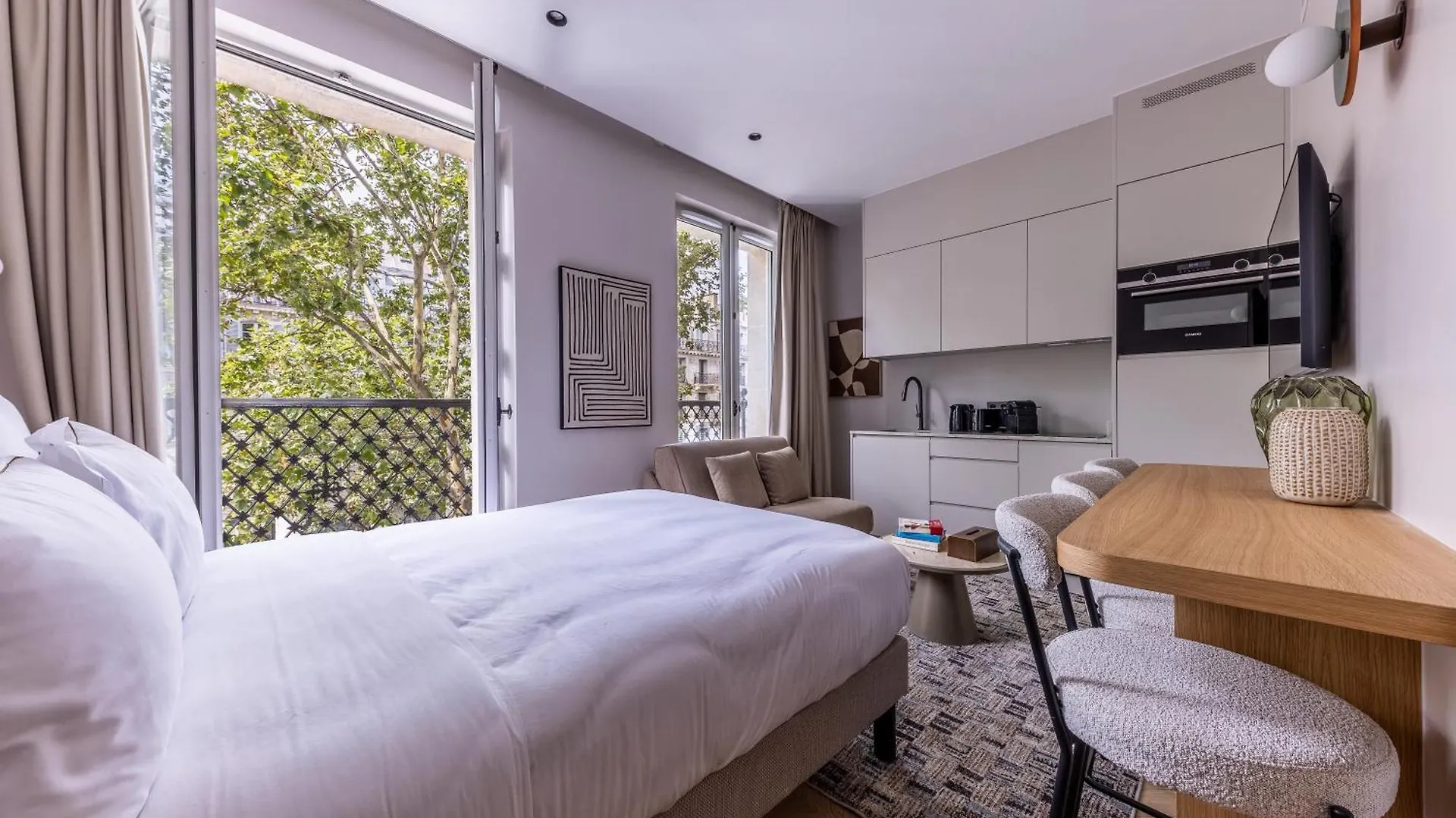 Quartier Libre Marais Aparthotel Paris France
